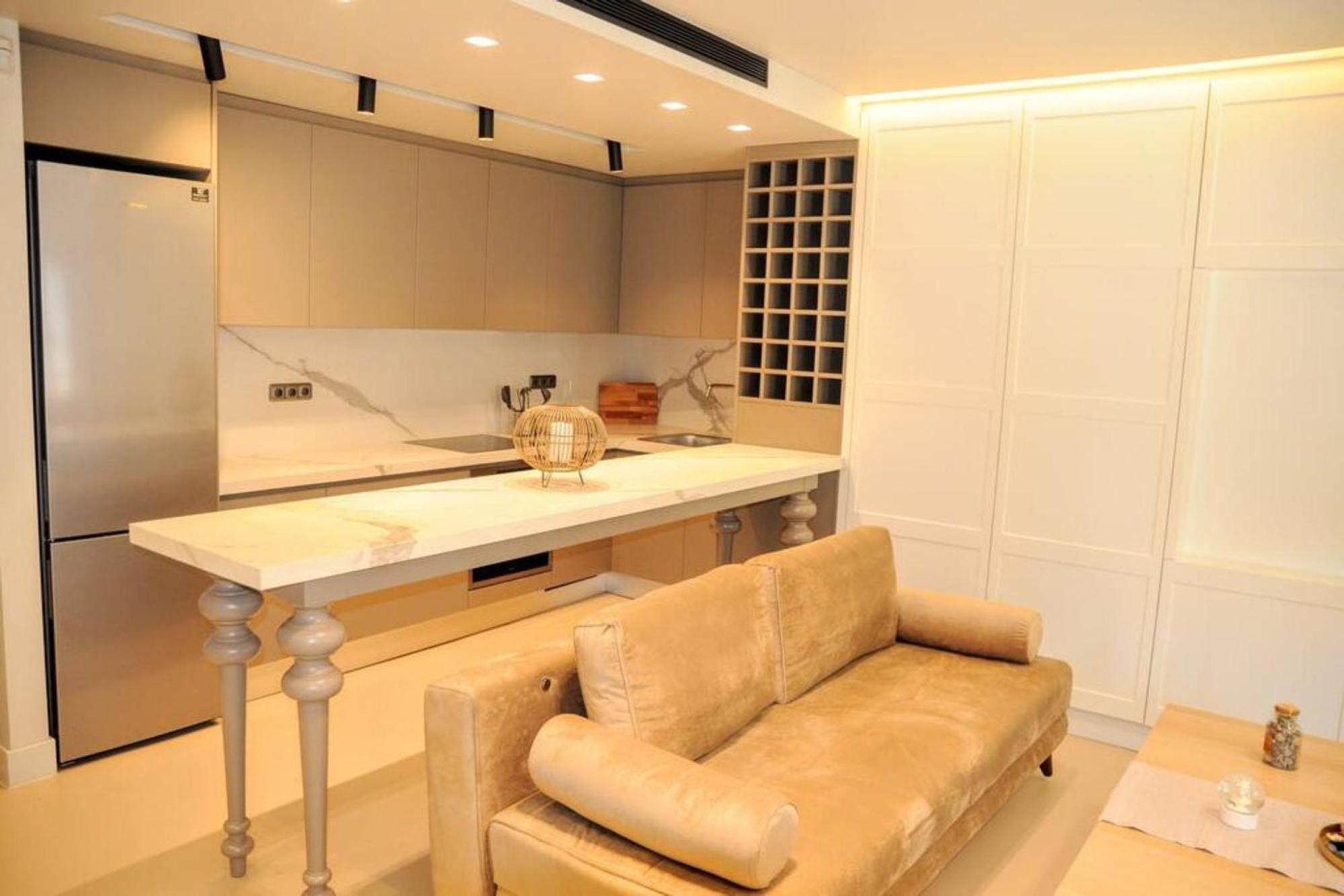 Luxurious Apartment In Acropolis Афины Экстерьер фото